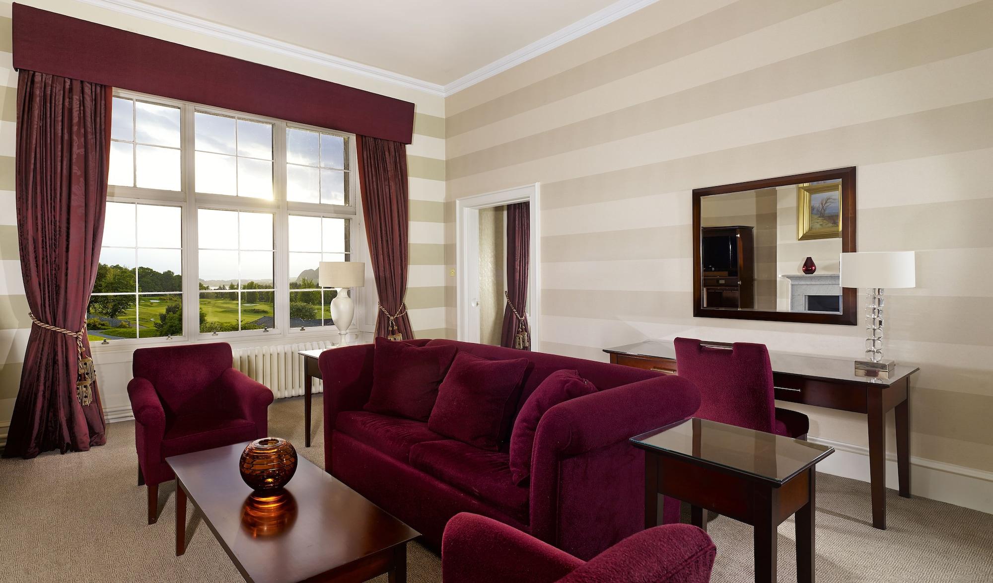 Mar Hall Golf & Spa Resort Bishopton  Exterior foto The interior of a suite at the hotel
